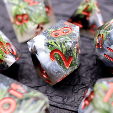 Need Winter Dice? Get Everwinter Sharpedge Dice Set!