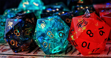 Hieroglyphic Sharp Edge Dice