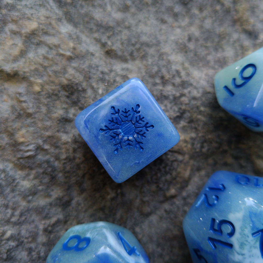 Midwinter 7-Dice Set - complete polyhedral dice set for DnD