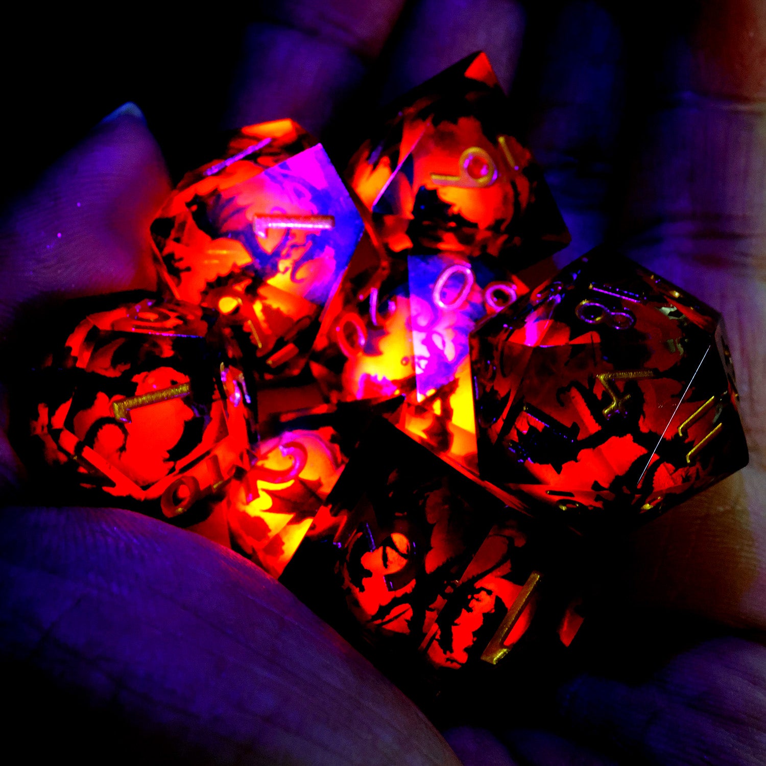 Glowing Dragon Liquid Core Dice dice set - image 11 of 11